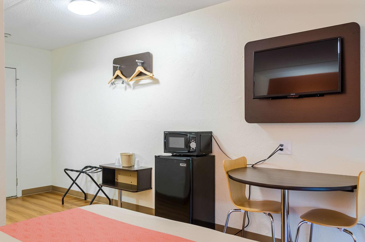 Motel 6-Westborough, Ma Northborough Bagian luar foto